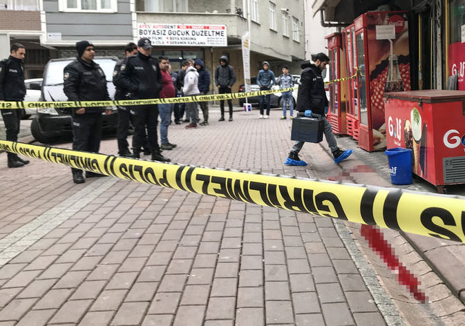 Zeytinburnu'nda sokak ortasında cinayet