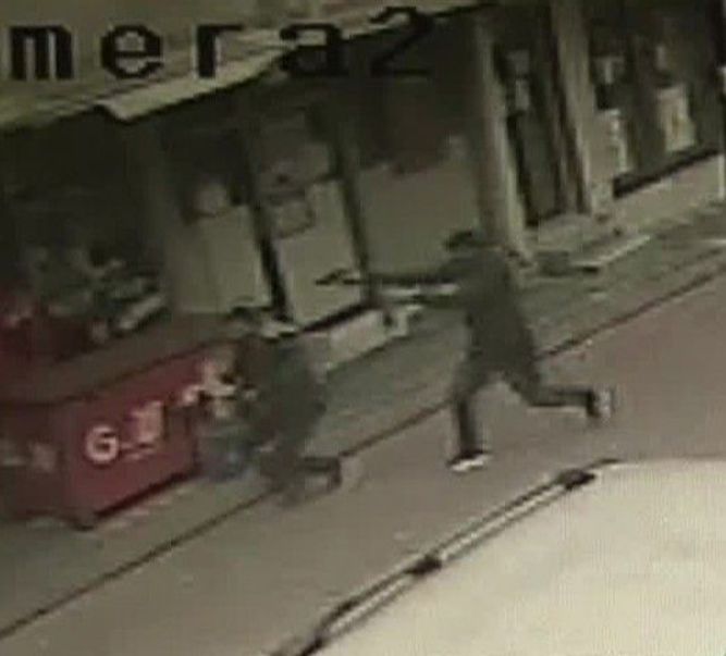 Zeytinburnu'nda sokak ortasında cinayet