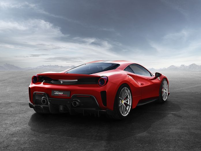 Ferrari'nin yeni modeli Türkiye'de!