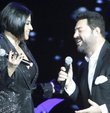 Pop ve arabesk müziğin iki güçlü sesi Bendeniz ve Serkan Kaya, önceki akşam ‘Halkın Yıldızları’ konserleri kapsamında Haliç Kongre Merkezi’nde müzikseverlerle buluştu. Konserin açılışını ‘Neler Olacak’ şarkısı ile yapan Bendeniz, ‘Güvendiğim Dağlara’, ‘Ya Sen Ya Hiç’, ’80 Günde Devr-i Alem’, ‘Satmışım’ gibi kült olmuş eserleriyle dinleyicileri zamanda keyifli bir yolculuğa çıkardı