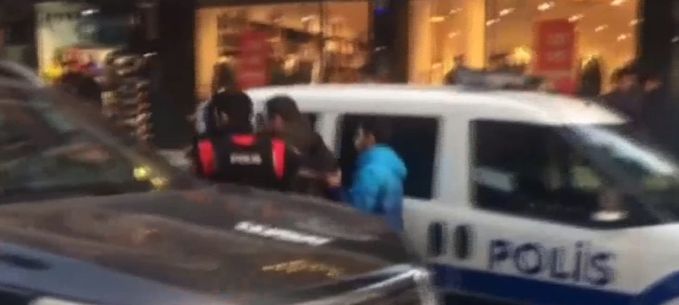 Caddede sapık dehşeti