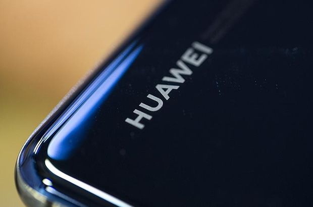 Danimarka iki Huawei çalışanını sınır dışı etti