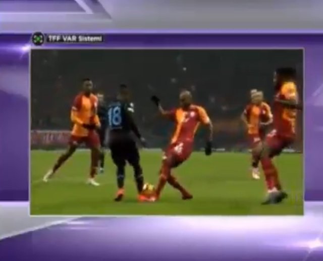 Galatasaray - Trabzonspor maçının hakemi Ümit Öztürk'ün raporu ortaya çıktı!
