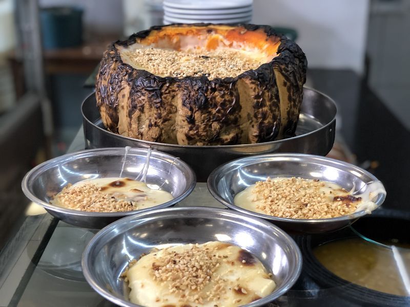 Osmanlı mirası süt helvasına Bursa sahip çıkıyor