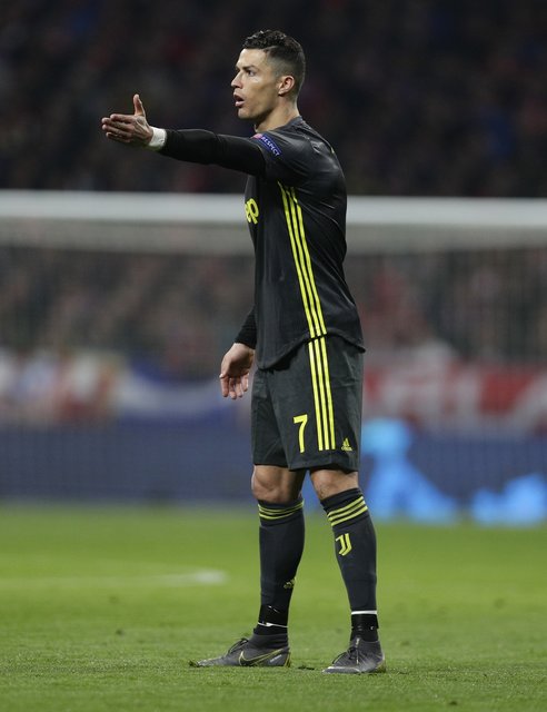 Ronaldo dalga geçti! VAR maça damga vurdu!