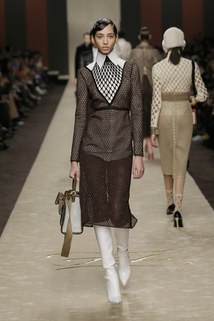 Milano Moda Haftası'nda Karl Lagerfeld'e saygı duruşu