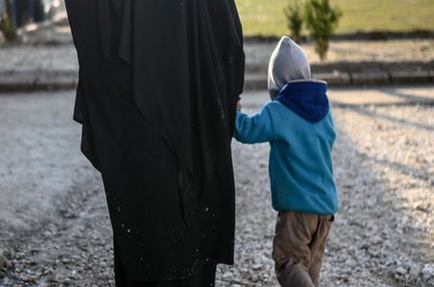 Yabancı IŞİD militanlarının çocukları ülkelerine geri dönebilecek mi?