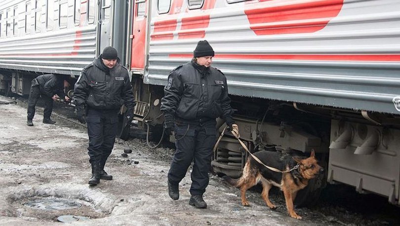 Moskova'da 24 saatte 700´den fazla bankaya bomba ihbarı yapıldı