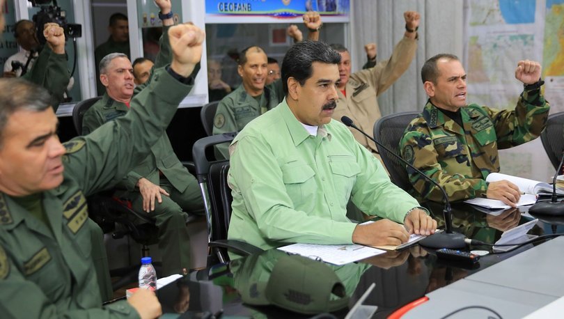 Maduro kullandığı araçla Caracas'ı gezip ABD'ye mesaj verdi