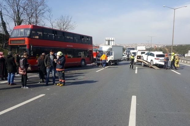 TEM'de zincirleme kaza! Ankara yönü trafiğe kapandı