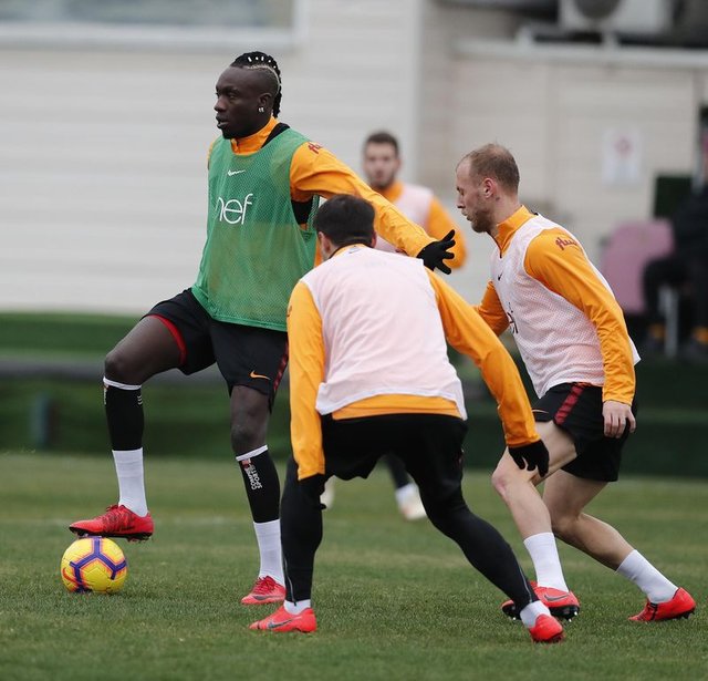 Iste Galatasaray In Erzurumspor Ilk 11 I Erzurumspor Galatasaray Maci Hangi Kanalda Saat Kacta Gs Futbol Haberleri
