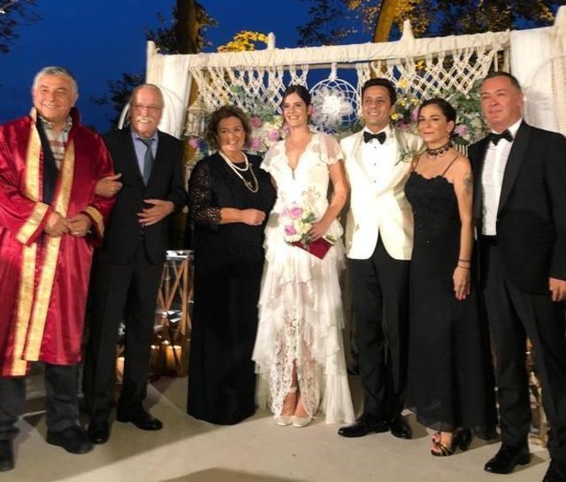 Ferhan Şensoy eşi Cem Öğet'in yeni yaşını kutladı - Magazin haberleri