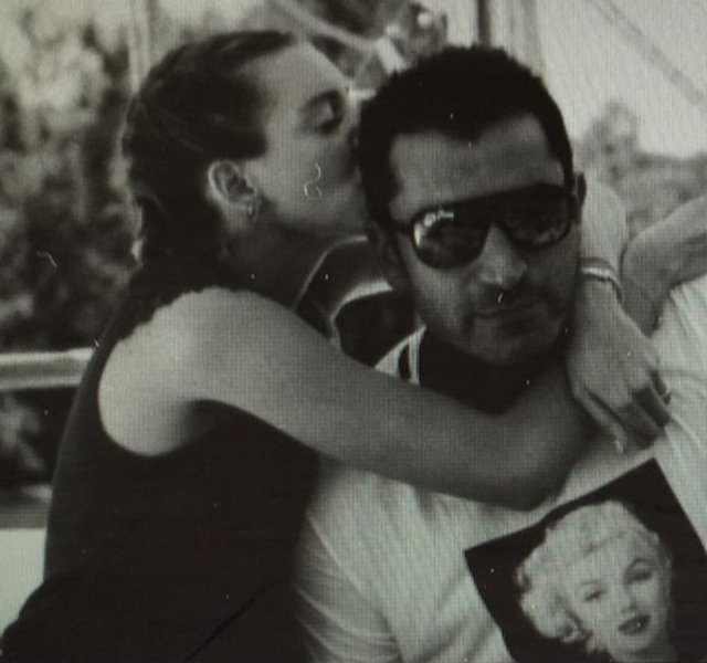 Sinem Kobal ile Kenan İmirzalıoğlu aşka geldi - Magazin haberleri
