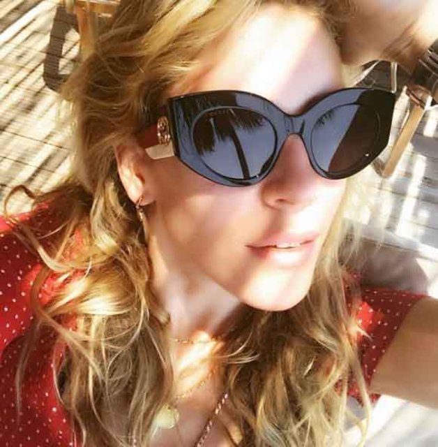 Sinem Kobal ile Kenan İmirzalıoğlu aşka geldi - Magazin haberleri