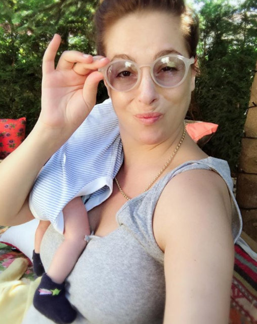 Doğa Rutkay Kamal: Kamal Ailesi güzel günler diler - Magazin haberleri