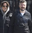 Aşklarına doludizgin devam eden oyuncu Gamze Topuz ve eski futbolcu Tümer Metin, önceki gün Arnavutköy Sahili