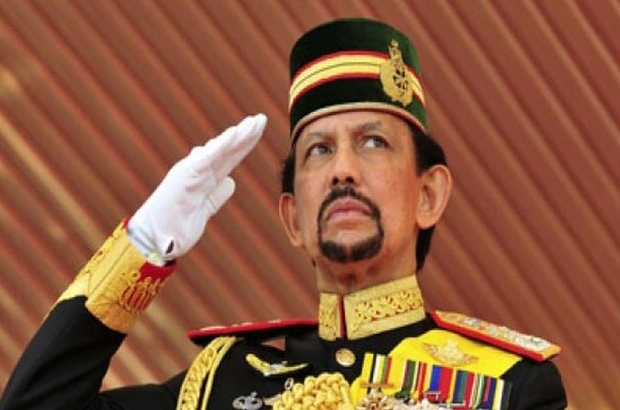 Brunei'de eşcinsel ilişkiye ve zinaya recm cezası geliyor