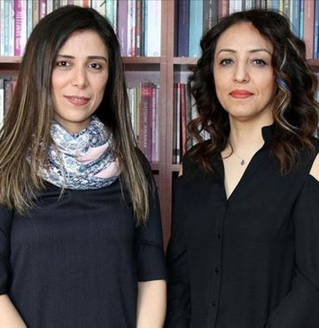 Cumhuriyet Üniversitesi Sağlık Hizmetleri Uygulama ve Araştırma Hastanesinde tedavi gören akne hastaları arasında yapılan araştırma, hastaların tedavileri için sosyal medyayı sıklıkla kullandığını ortaya koydu