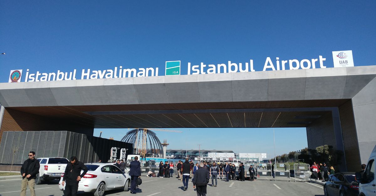 Son Dakika Istanbul Havalimani Na Tasinmanin Yuzde 25 I Tamamlandi