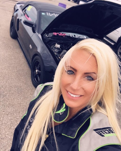 Sosyal medyayı sallayan araba tamircisi Malorie Woods