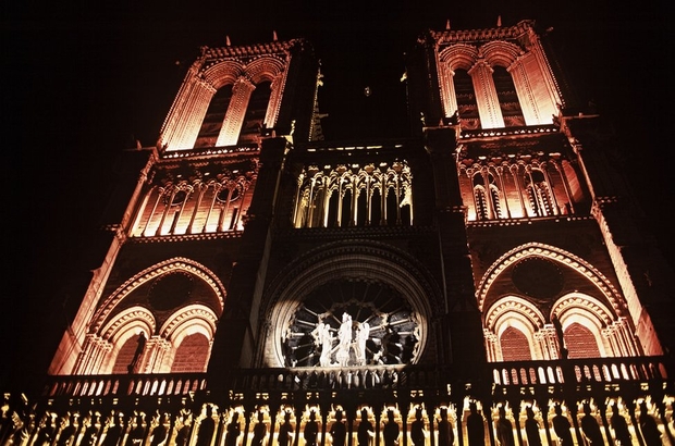 Notre Dame yangını: Hangi tarihi eserler kurtarıldı, hangi eserlerin akıbeti bilinmiyor?