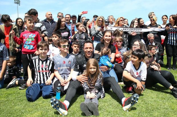 Q7 ve Adriano takımla çalıştı