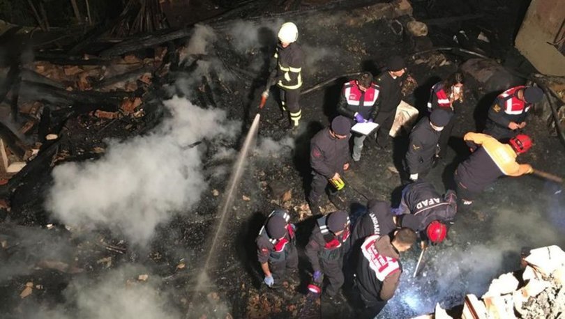 Sinop'taki ev yangınında kayıp 2 kişinin sırrını DNA testi çözecek
