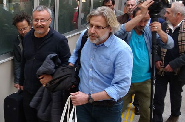 Cumhuriyet Gazetesi eski çalışanları cezaevinde