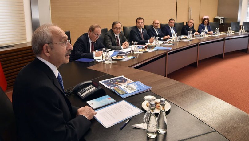 Kılıçdaroğlu, CHP'li 11 büyükşehir belediye başkanı ile görüştü