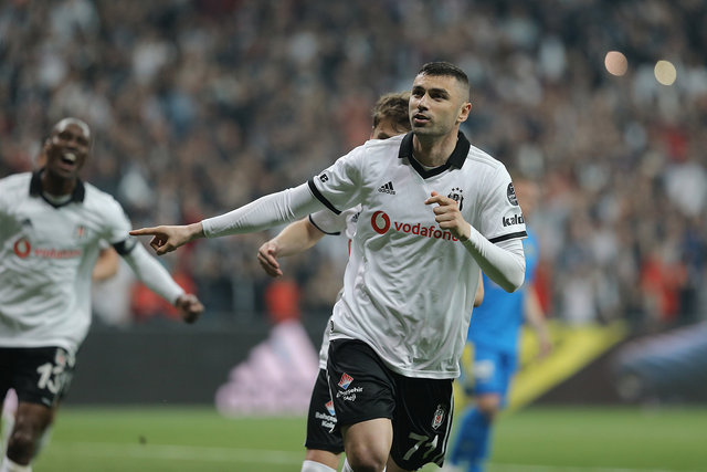 Burak Yılmaz golleriyle Beşiktaş'ı sırtladı!