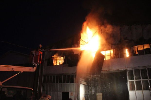 Konya'daki yangın korkuttu