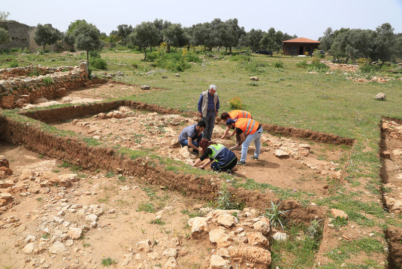Beçin'deki yeni buluntular 700 yıl öncesine ışık tutuyor