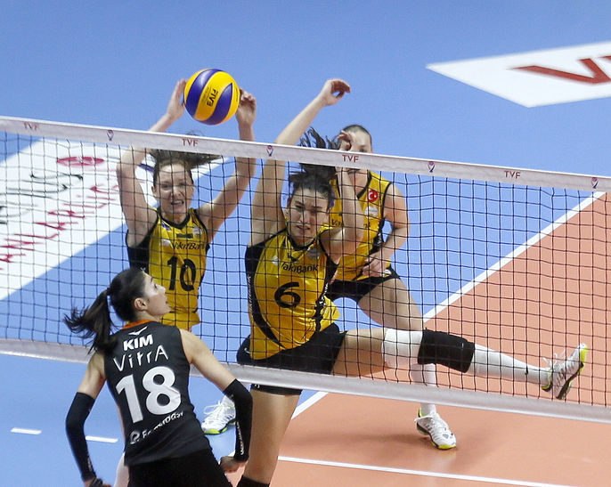 Vakifbank Eczacibasi Vitra Yi Maglup Ederek Sampiyonluga Ulasti