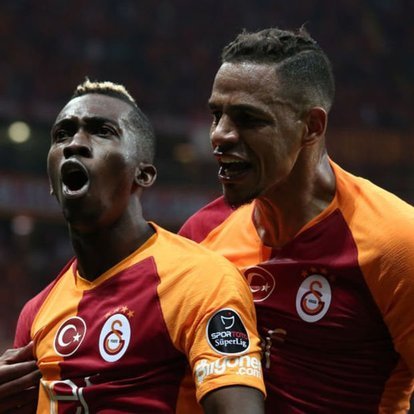 Galatasaray Besiktas Mac Sonucu Ve Mac Ozeti Aslan Zirveyi Geri Aldi Gs Bjk