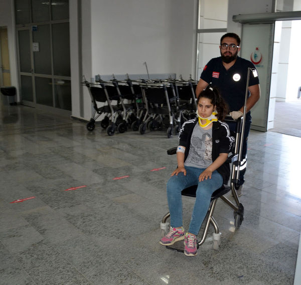Milyonların LGS heyecanı! Kimine vatandaş, kimine polis yetişti