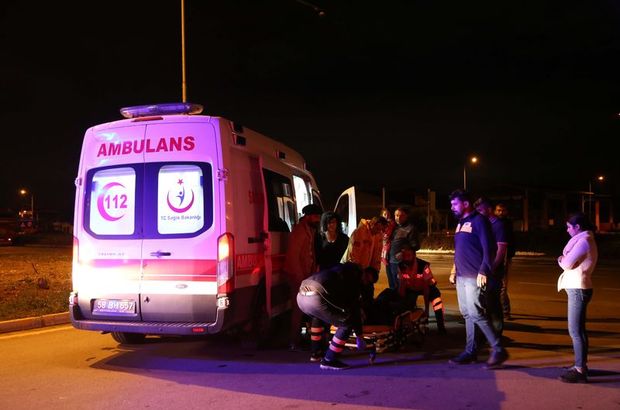 Sivas'ta kamyonet otobüse çarptı