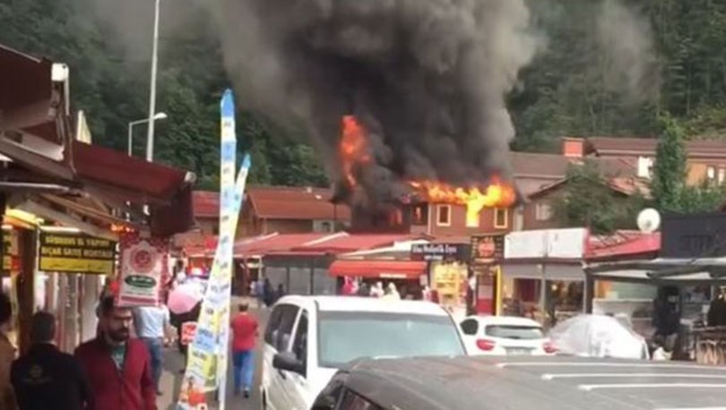 Turizm merkezi Uzungöl'de pansiyon yangını