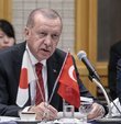 Cumhurbaşkanı Recep Tayyip Erdoğan, Japonya İş Federasyonu tarafından düzenlenen Japon iş adamlarıyla buluşma toplantısına açıklamalarda bulundu. Cumhurbaşkanı Erdoğan, "Ülkemize yatırım yapıp da memnun kalmayan, sıkıntı ve sorunlarına çözüm bulunmayan hiçbir girişimci yoktur" dedi