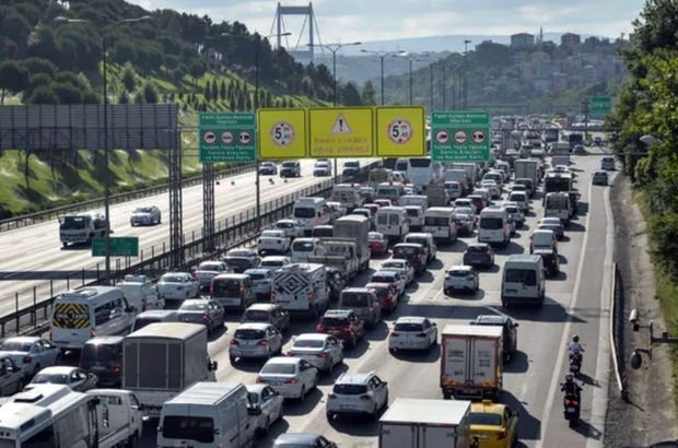 İBB'den trafik yoğunluğu önlemi 