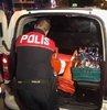 Ankara’da, son günlerde gelen ihbarlar üzerine eğlence mekanlarına düzenlenen sahte içki operasyonunda; damacana içerisinde doluma hazır 35 litre sahte içki ile 33 şişe dolusu sahte içki ele geçirilirken 2 kişi de gözaltına alındı