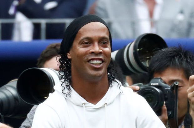 Ronaldinho'ya büyük darbe!