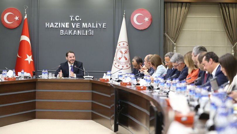 Bakan Albayrak, ekonomide son durumu değerlendirdi Bakan Albayrak, ekonomide son durumu değerlendirdi