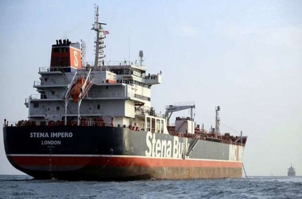 İran Basra Körfezi'nde 'yabancı bir tankere daha el koydu'