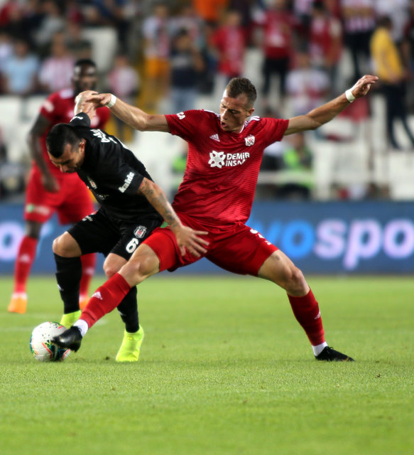 Rıdvan Dilmen: Üç gün üst üste oynansa yine Sivasspor yenerdi
