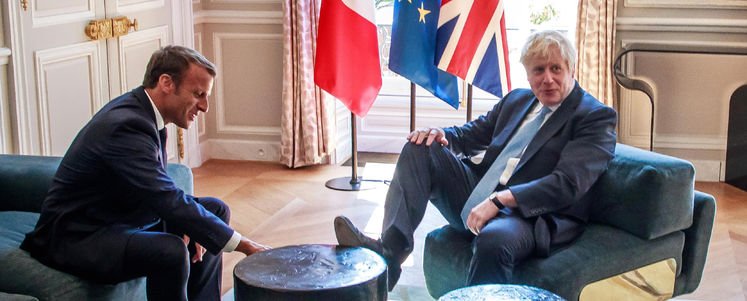 İngiltere'nin yeni Başbakanının rahatlığı dikkat çekti!