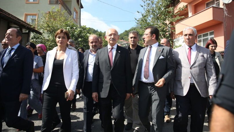 CHP Lideri Kemal Kılıçdaroğlu Şile’de muhtarlarla bir araya geldi
