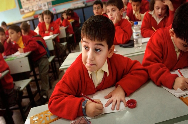 Okullar açılıyor: Türkiye'de eğitim masrafları ne kadar yükseldi?