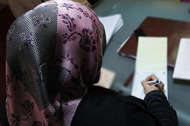 Kanada'da iki Müslüman öğretmen başörtüleri nedeniyle işsiz kaldı