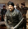 Diriliş Ertuğrul dizisinin devamı niteliğinde olan Diriliş Osman, yeni sezonda izleyicisi ile ekranlara dönmeye hazırlanıyor. Diriliş Osman yeni sezon kadrosunda dikkat çeken oyuncular yer alıyor. Diriliş Osman dizisinin yeni kanalı ise belli oldu. Peki Diriliş Osman ne zaman, hangi kanalda başlayacak? İşte 2019 Diriliş Osman yeni oyuncu kadrosu...