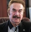 Türk müzik dünyasının sevilen ismi Orhan Gencebay hem şarkılarıyla hem de oynadığı reklam filmiyle gündeme gelmekte. Orhan Gencebay 4 Ağustos 1944 Samsun